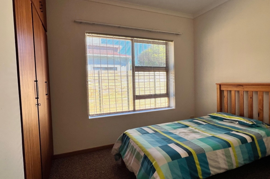 4 Bedroom Property for Sale in Wavecrest Eastern Cape